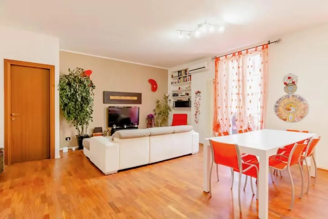 Apartmán Splendido E Silenzioso Bilocale Vicino San Babila-M4 Dateo Milán
